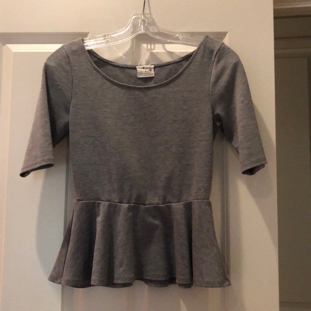 Feminine top
